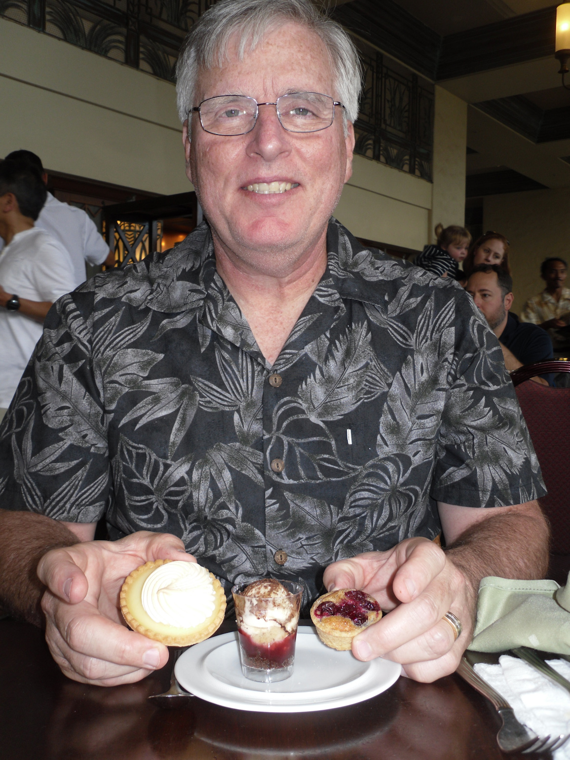 Thanksgiving Day deserts at the Kauai Grand Hyatt